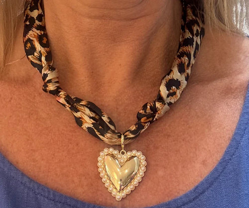 Knotted Scarf Cheetah Pearl Heart Necklace-Necklaces-What's Hot Jewelry-Inspired Wings Fashion